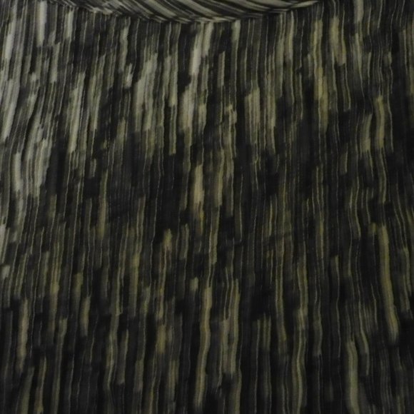 H Halston Black and White Black Pleated Pintuck Tunic Blouse - Picture 5 of 8